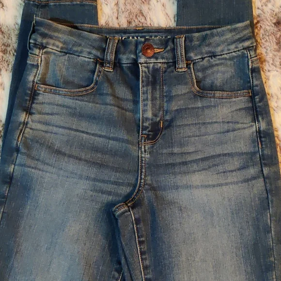 American Eagle Outfitters Next Level Curvy High Rise Jegging - Picture 2 of 9